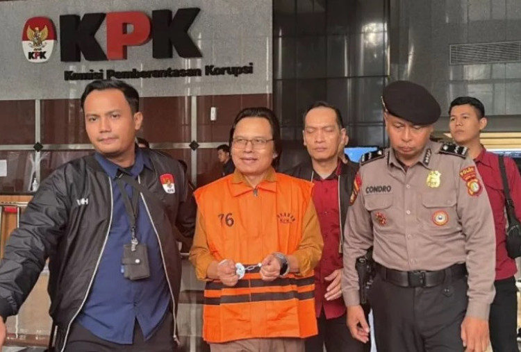 KPK Tahan Eks Sekjen MPR Ma’ruf Cahyono dalam Kasus Dugaan Gratifikasi Pengadaan Barang dan Jasa
