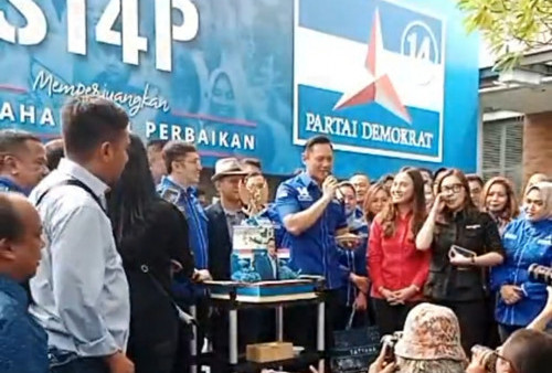 AHY Siap Hadapi Ancaman Kubu Moeldoko, Hencky: Demokrat akan Hancur