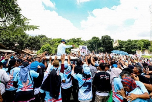 Prabowo Sambangi Subang, Dedi Mulyadi Jadi Korban Emak-Emak