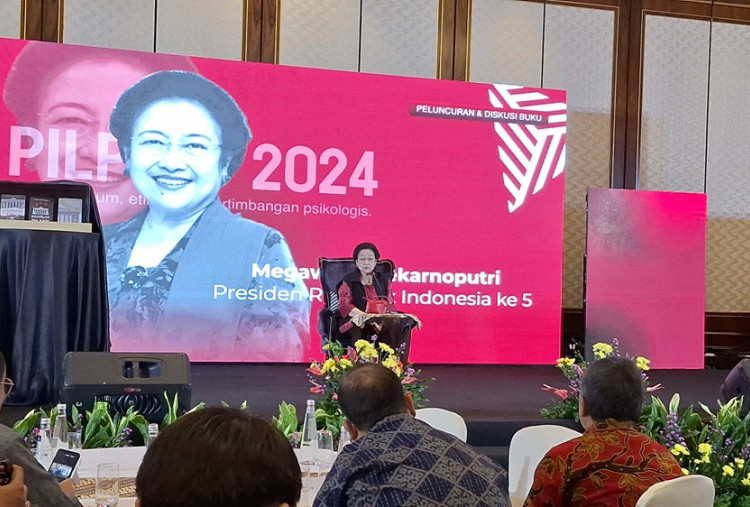 Hanya Utus Kader PDIP Untuk Hadiri HUT Golkar, Megawati: Nanti Dipikir Mau Gabung