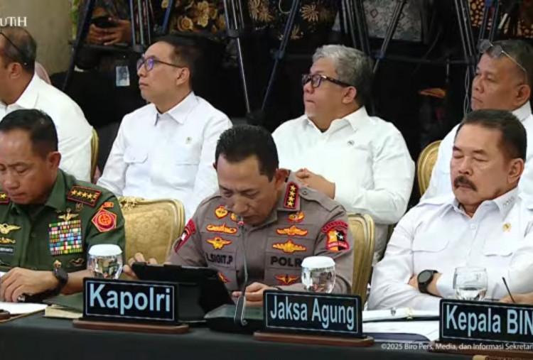 Polri Kerahkan 10.999 Personel Tangani Bencana di Aceh, Sumut, dan Sumbar