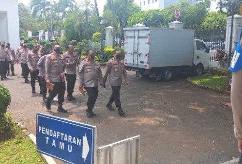 Tanpa Simbol Pimpinan,  Pejabat Polri Dikumpulkan Jokowi di Istana
