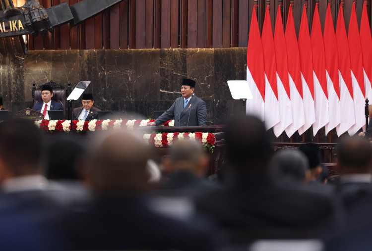 Penggilingan Beras Besar Wajib Izin Khusus, Prabowo: Yang Kaya Tak Bisa Seenaknya