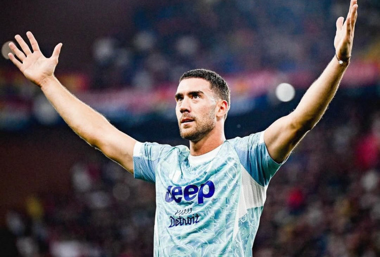 Lini Depan Juventus: Jonathan David Buka Peluang Duet dengan Dusan Vlahovic