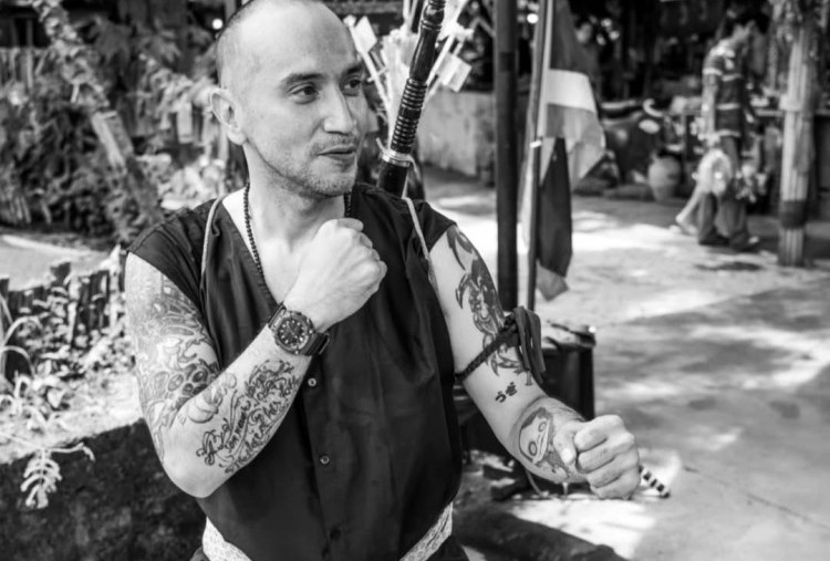 Detik-detik Kecelakaan Gary Iskak: Naik RX King Lalu Terpelanting