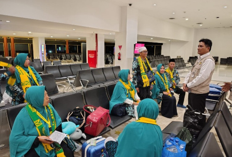 Penerbangan Umrah Terdampak Abu Vulkanik, Kemenhaj Minta Jemaah Tetap Tenang