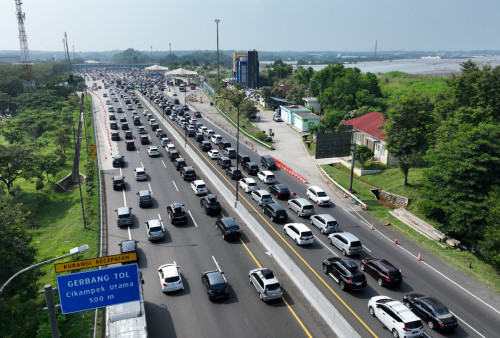 Jalur One Way Diperpanjang dari Km 68 Jalan Tol Jakarta-Cikampek hingga Km 414 GT Kalikangkung Jalan Tol Batang-Semarang