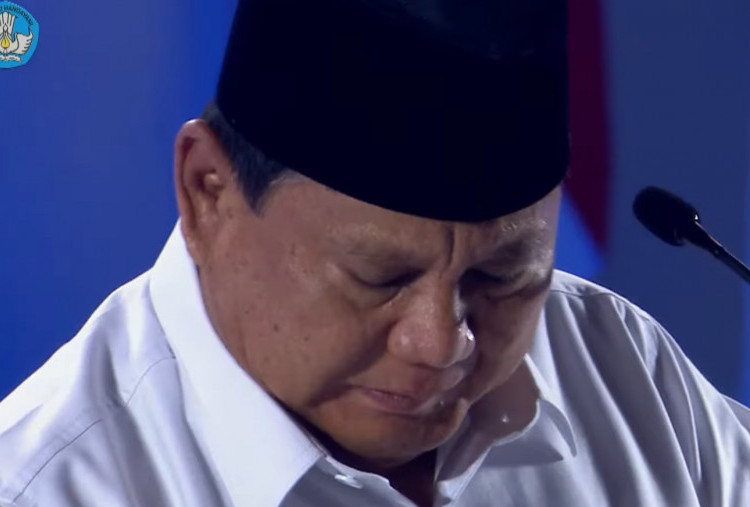 Tetesan Air Mata Prabowo di Puncak Hari Guru Nasional, Sebut Punya Ikatan Batin dengan Guru