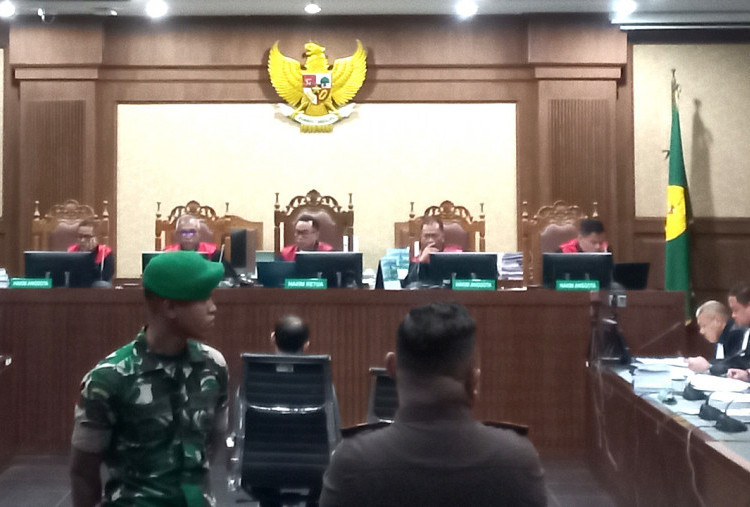 Pertama Kali Hadir di Persidangan Nadiem Makarim Banjir Dukungan, Mulai Driver Ojol, Influencer dan Produser Film Datangi PN Tipikor Jakarta Pusat   