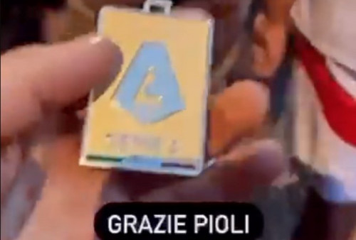 Oknum Milanisti yang Curi Medali Juara Liga Italia Milik Stefano Pioli Pamer di Medsos: 'Grazie Pioli!'