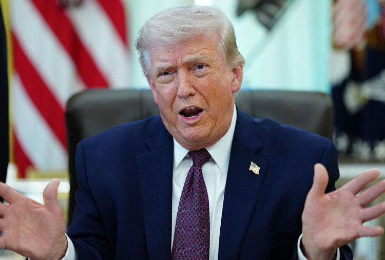 Negosiasi Berjalan, Trump Tegaskan Pasukan AS Akan Tetap 'Parkir' di Timur Tengah