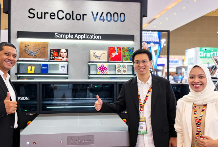 Epson Rilis SureColor V4000, Printer UV Flatbed A1+ Ringkas untuk Bisnis