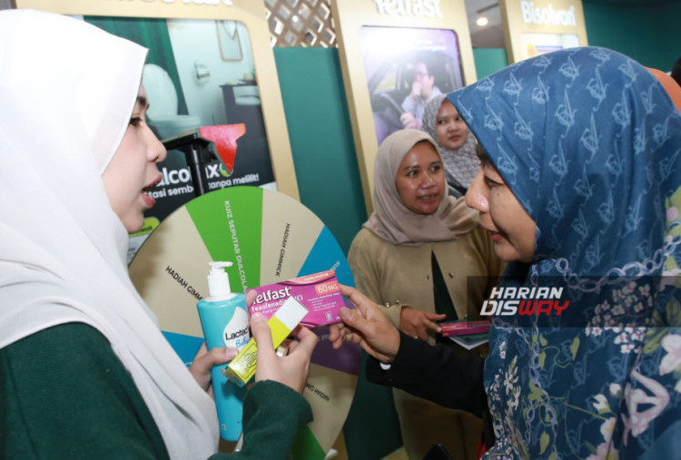 Tahun ini, PharmAcademy tampil dengan identitas baru di bawah Opella HealthHub, sebagai simbol pertumbuhan dan kolaborasi berkelanjutan. Melalui partisipasi di IPEC 2025, Opella siap memperluas dampak edukasi dan memperkuat posisi apoteker sebagai mitra strategis dalam transformasi sistem kesehatan Indonesia.

