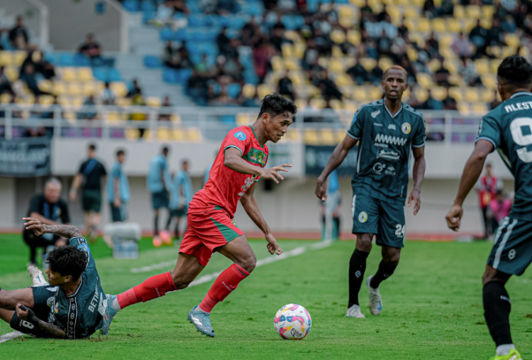 Persebaya Gelar Laga Launching Team Lawan PSS Sleman, Super Elja Auto Balik Liga 1?