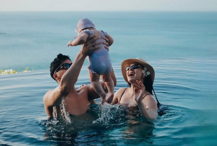 Wajah Soleil Zephora Ghazali Tak Sengaja Terlihat di Vlog Maia Estianty, Alyssa Buka Suara