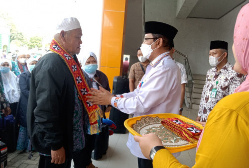 'Qabballallahu Hajjaka' Jemaah Haji Lampung Barat