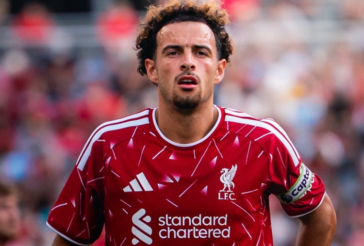 Curtis Jones Tolak Kontrak Baru di Liverpool Demi Gabung Inter Milan!