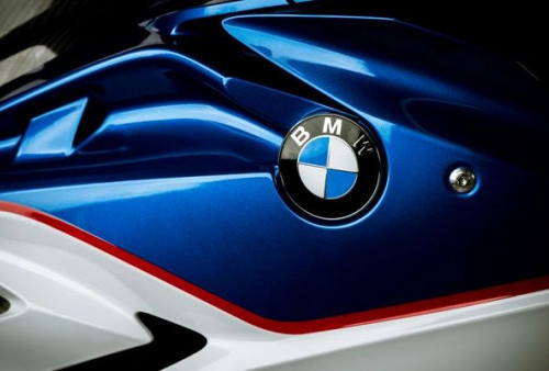 BMW Motorcycle Pertimbangkan Masuk MotoGP 2027, Ini Alasannya!