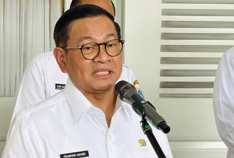 Pramono Perpanjang PJJ dan WFH, Jakarta Berpotensi Cuaca Buruk hingga Awal Februari    