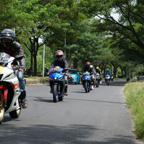 Yamaha bLU cRU Fun Riding Road to Mandalika Sudah Mendarat di Bali, Siap Menuju Sirkuit MotoGP