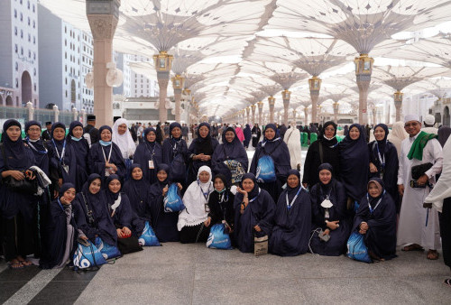 Jamaah Haji Indonesia Diminta Dilarang Berfoto dengan Spanduk atau Bendera di Masjid Nabawi