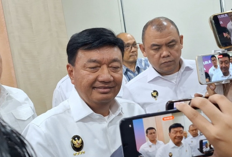 Pemerintah Percepat Evakuasi WNI di Iran, Menkopolkam: 29 Orang Tiba di Jakarta Pada Esok Hari