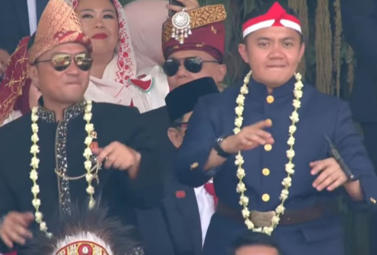Prabowo Sampai Letkol Teddy Meriahkan HUT RI ke-80 dengan Joget Pacu Jalur dan Aura Farming 