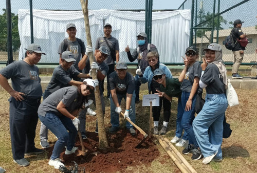  Trinseo Volunteer Day Dorong Inisiasi Penghijauan Lingkungan Lewat Penanaman Pohon di Taman Dafici Jagakarsa