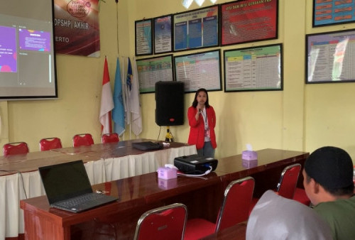 KKN di Mojokerto, Mahasiswa Untag Dorong UMKM Gunakan Aplikasi Keuangan