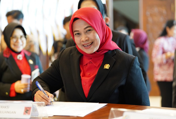Fraksi PDIP DPRD Jatim Desak Penertiban Gula Rafinasi