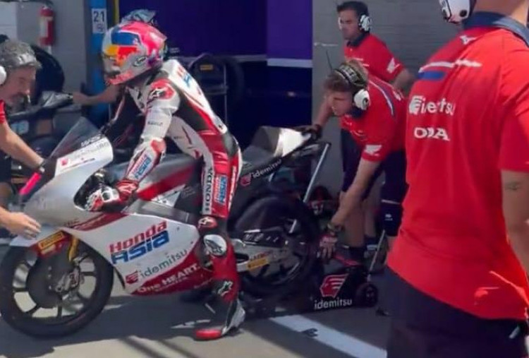 Hasil Practice Moto3 Assen 2026: Veda Ega Crash, Harus Berjuang dari Q1