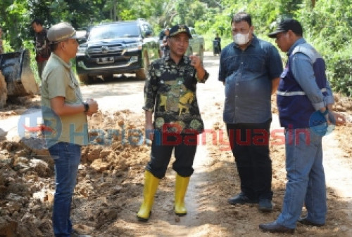 Segmen Jalan Rusak di Desa Mekarjaya, Desa Rukun Rahayu dan Desa Layan diperbaiki di APBD-P 2022