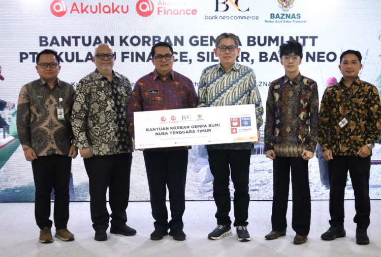 Akulaku Group Salurkan Bantuan Pangan bagi Masyarakat Terdampak Gempa Bumi NTT