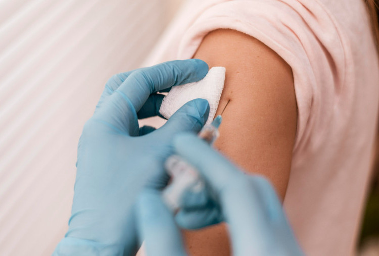 Cara Mendapatkan Vaksin HPV untuk Perempuan
