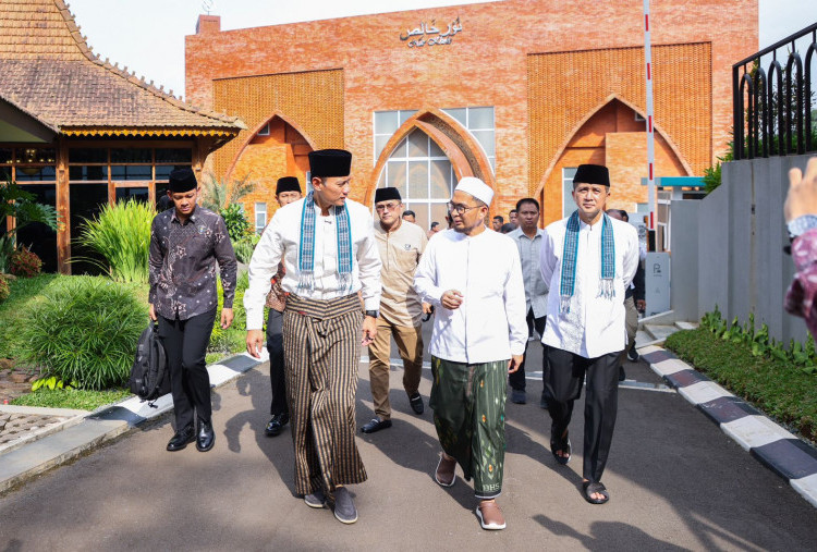 Sinergi Ulama-Umara, AHY Kunjungi Ponpes Ustaz Adi Hidayat Bahad Pembangunan Bangsa