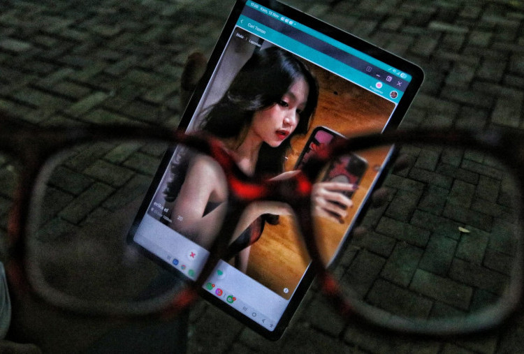 Menelisik Lokalisasi Surabaya yang Menggeliat Lagi, Media Sosial Sarang Prostitusi