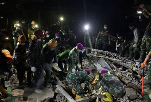 Rifki Mauladi, Korban Gempa Cianjur yang Hilang Berhasil Ditemukan, Jenazah Tertimbun Beton