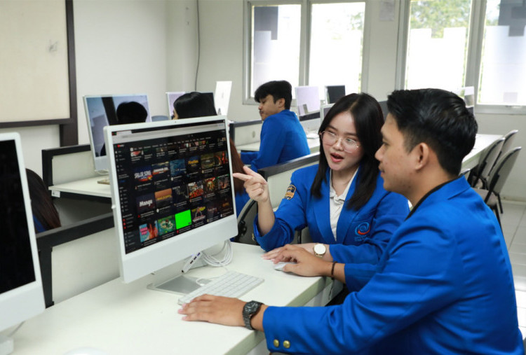 Kuliah Teknik Informatika dari Rumah? Sekarang Bisa!