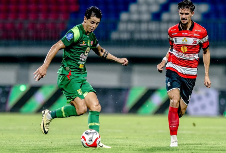 Madura United vs Persebaya 0-1, Bajol Ijo ke Lima Besar! 