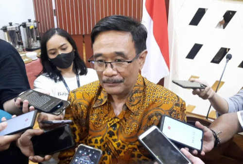 Djarot Syaiful: 2024 Seluruh Kepala Daerah PDIP Siap Tumpaskan Kemiskinan Ekstrem di Indonesia!
