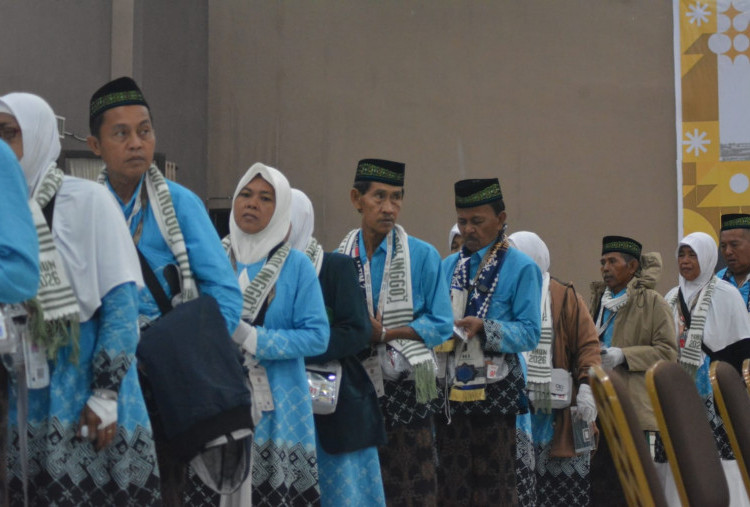 Hari Kedelapan Layanan Haji, Embarkasi Surabaya Sudah Terbangkan 9.111 Jemaah Haji