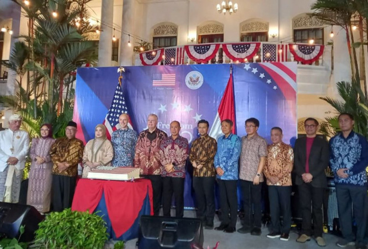 Konjen Amerika Serikat di Surabaya Rayakan America 250, Perkuat Kolaborasi dan Semangat Olahraga Global