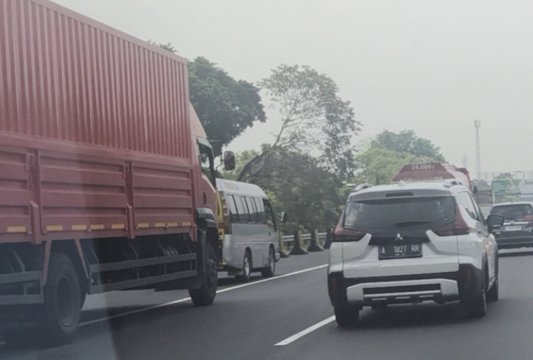 Jelang Libur Nataru, Arus Lalu Lintas Tol Jasa Marga Mulai Meningkat