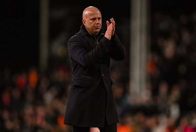 Dikritik Kurang Atraktif, Arne Slot Tegaskan Liverpool Tak Akan Jadi Tim Bertahan