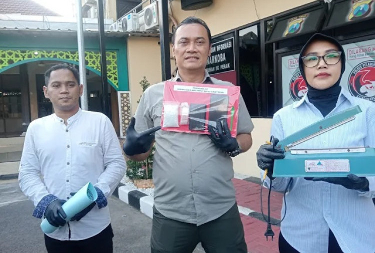 Polres Tanjung Perak Gagalkan Peredaran 20,4 Gram Sabu di Surabaya