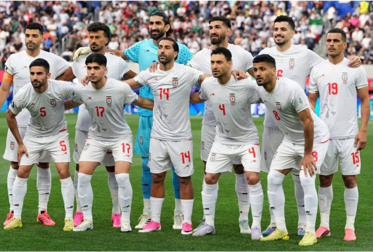 Iran Protes! Dipaksa Bolak-Balik AS-Meksiko, 11 Kru Dilarang Masuk