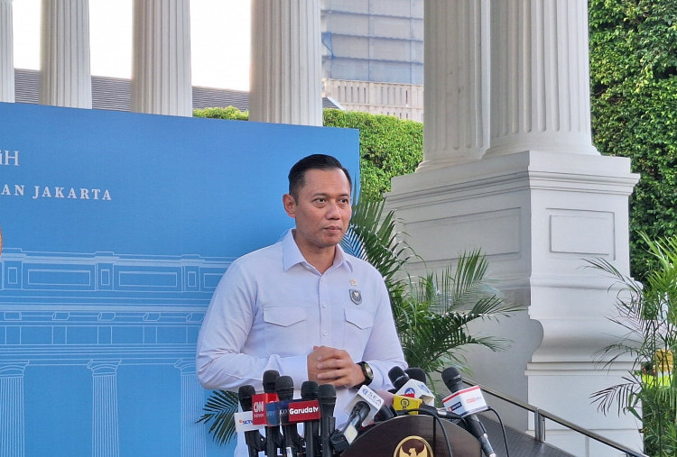 Gantikan Luhut, AHY  Resmi Pimpin Komite Kereta Cepat Jakarta-Bandung