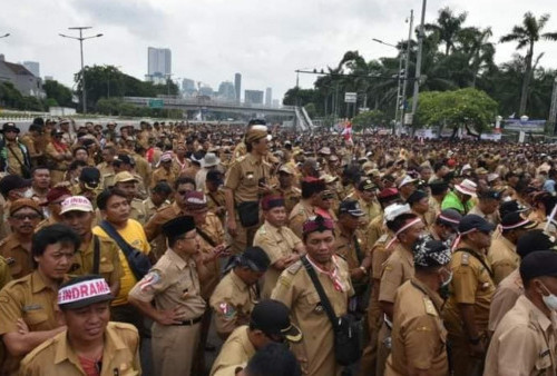 Pak Kades dan Ibu Kades Mohon Disimak, Ini Kata Jokowi Soal Masa Jabatan Kepala Desa 