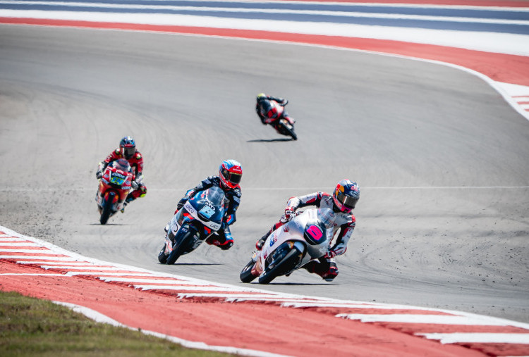 Hasil Kualifikasi Moto3 Amerika 2026: Alvaro Carpe Pole Position, Veda Pratama Start P4 di COTA