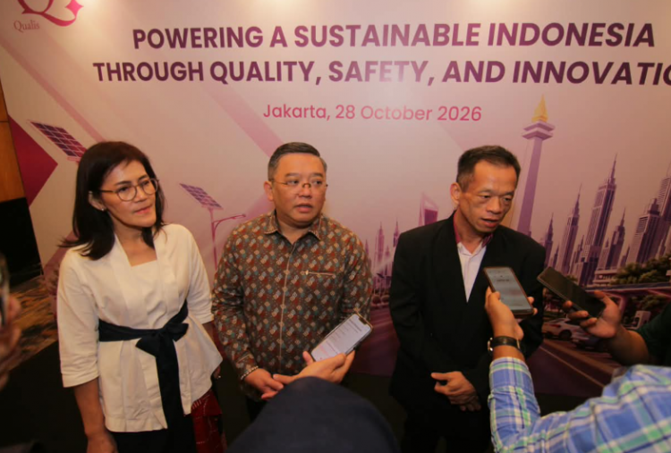 Transisi Energi Terbarukan Jadi Fokus IQSF 2026, Industri Bahas Standar Panel Surya dan Baterai EV